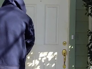 Insane episode of a door to door cum shooter. This unsuspecting golden-haired opens the door at the almost all ideal time and gets an eye full of cum.